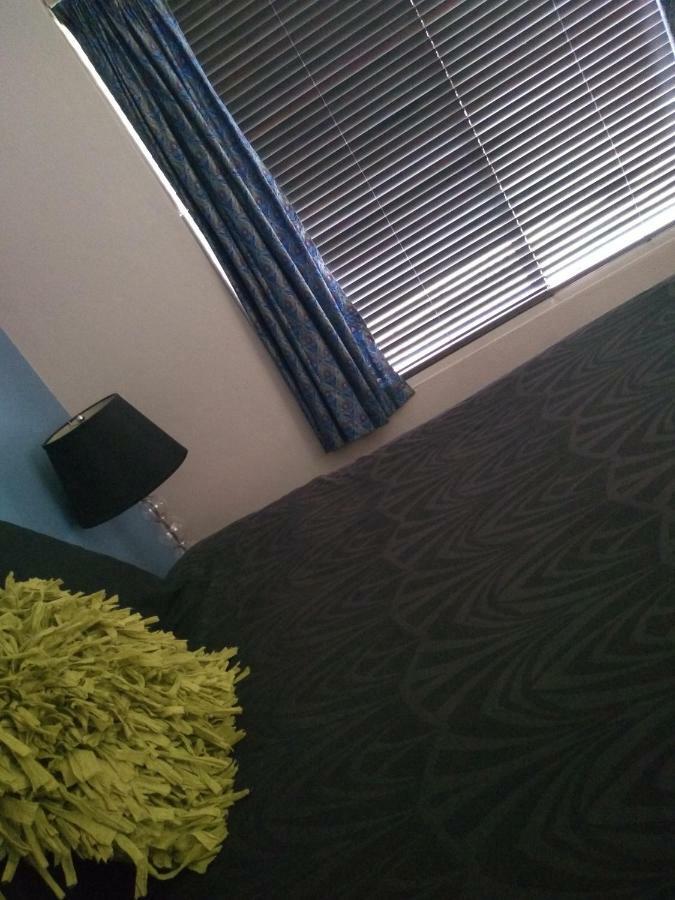 Kindred Studio Apartments Leeton Екстер'єр фото