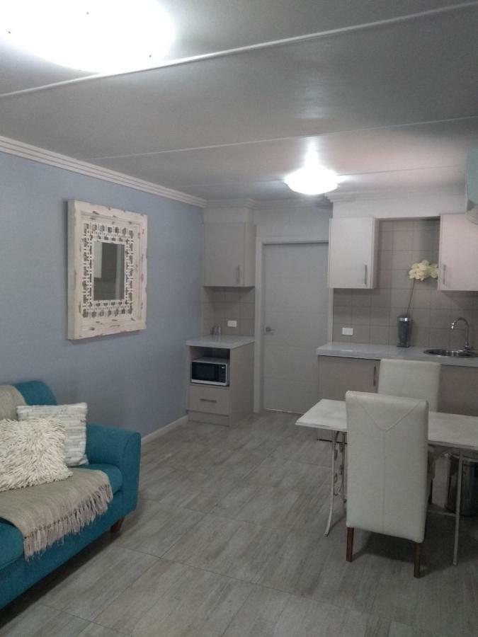 Kindred Studio Apartments Leeton Екстер'єр фото